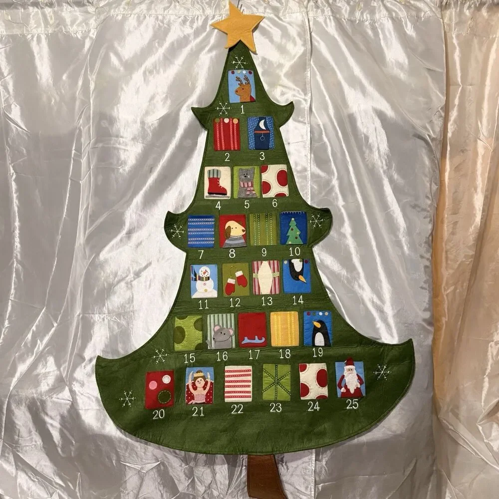 Pottery Barn Kids Hanging Countdown Christmas Tree Advent Calendar FELT 61X35